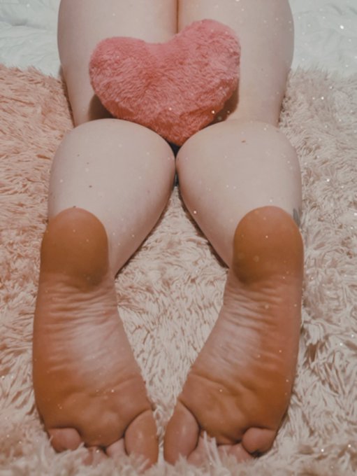 Are you doing anything special this Valentines day? 💝 https://t.co/2HQbp9WxOu