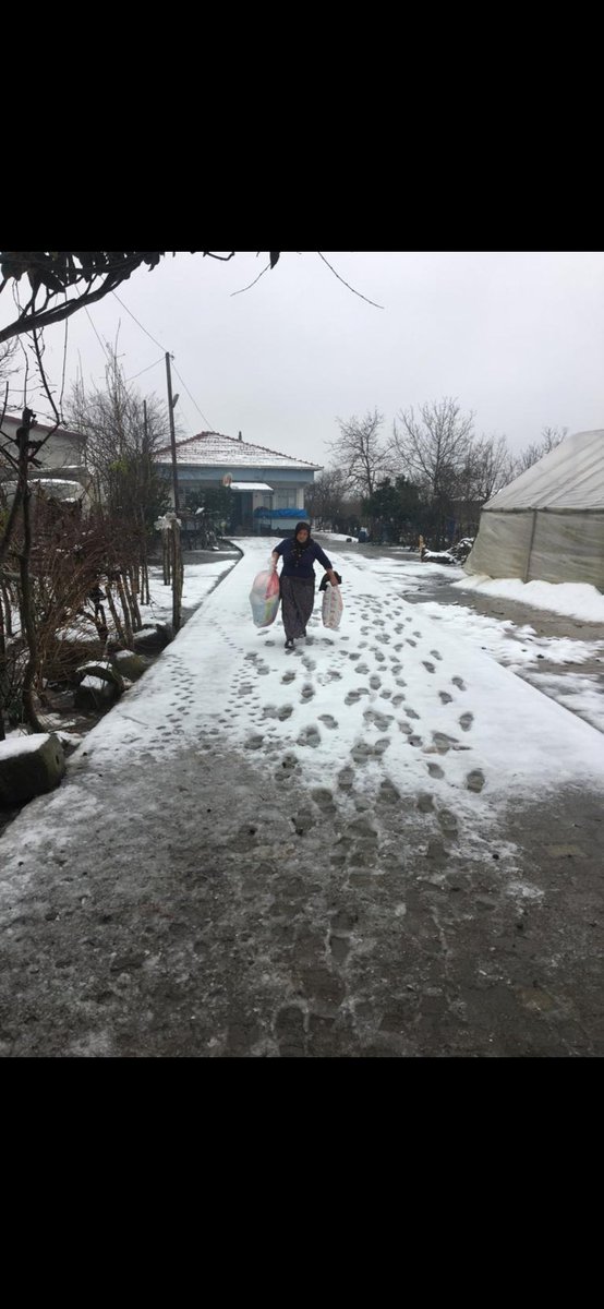 Hatice (@haticeyilmaaaz) on Twitter photo Kumcığaz Ortaokulu
Deprem yaralarını sarmak için seferber olan Kumcığaz Ortaokulu velilerine, muhtarımıza, hizmetlimize, servis şöförümüze 7'den 70'e destek olan herkese sonsuz teşekkür edeyoruz.
#BirlikZamanı
<a href="/memterme55/">Terme İlçe Milli Eğitim Müdürlüğü</a> <a href="/ismailrhmnkose/">İRKÖSE</a>
@kumcigaz_ort <a href="/samsunmem/">Samsun İl Milli Eğitim Müdürlüğü</a> Kumcığaz Ortaokulu
Deprem yaralarını sarmak için seferber olan Kumcığaz Ortaokulu velilerine, muhtarımıza, hizmetlimize, servis şöförümüze 7'den 70'e destek olan herkese sonsuz teşekkür edeyoruz.
#BirlikZamanı
<a href="/memterme55/">Terme İlçe Milli Eğitim Müdürlüğü</a> <a href="/ismailrhmnkose/">İRKÖSE</a>
@kumcigaz_ort <a href="/samsunmem/">Samsun İl Milli Eğitim Müdürlüğü</a>