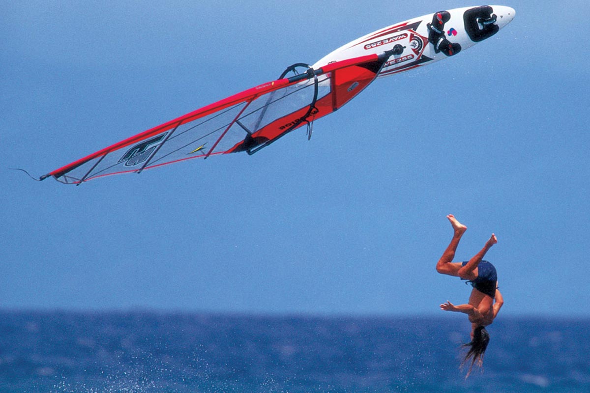 🇫🇷 Ce 8 février, joyeux anniversaire à Josh Stone et Peter Thommen, 2 figures historiques du windsurf 
- - -
🇬🇧 On February 8th, happy birthday to Josh Stone and Peter Thommen, two historical windsurfing figures

#windsurf #windsurfing #JoshStone #PeterThommen #Windsurfjournal