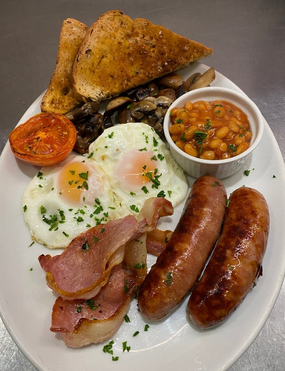 OrchardViewFarm's tweet photo. A hearty breakfast is the best way to set you up for the day! 😋 what's your favourite thing to have for breakfast? 🤔 https://t.co/uz3AZDDgdA