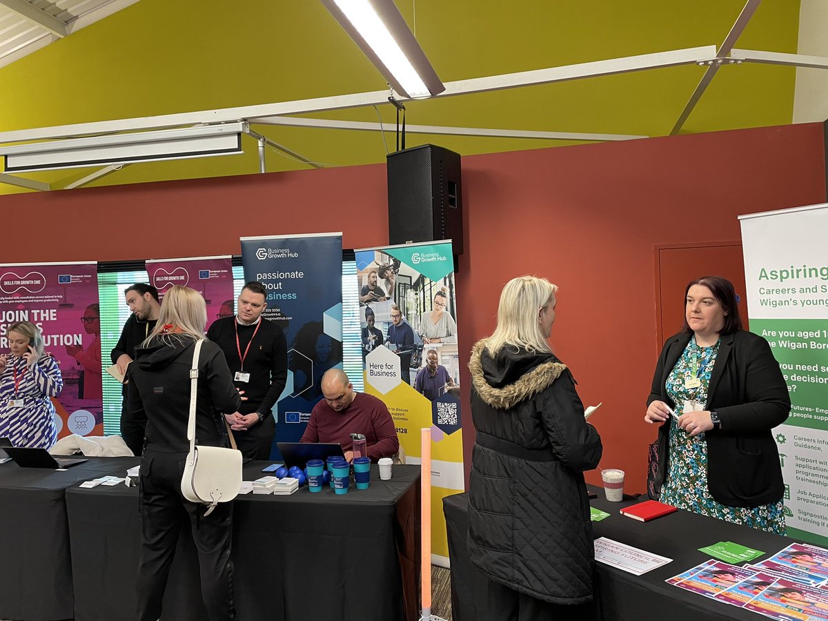 Lots of advice and support on offer at the #BelieveInBusinessFestival Business Support Area including information for businesses on our latest apprenticeship scheme 😍

#NAW23