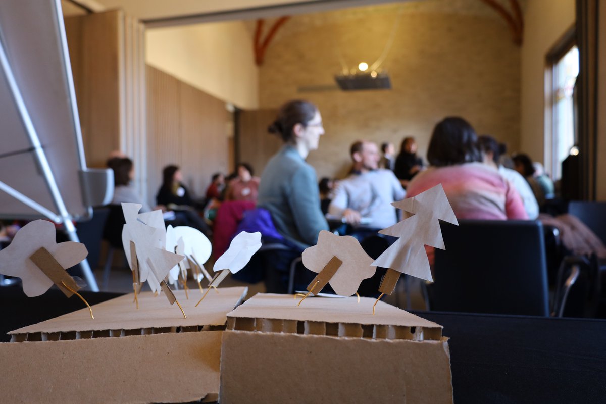 FORESTEUROPE's tweet photo. @nurissi @agriculturacat Now it's time for an interactive group exchange. We organized different groups with mixed stakeholders to find barriers, challenges, synergies and solutions regarding #wildfire risk prevention. There is a special focus on the Mediterranean & Catalonian approaches and experiences. https://t.co/Lrljhjbqhj