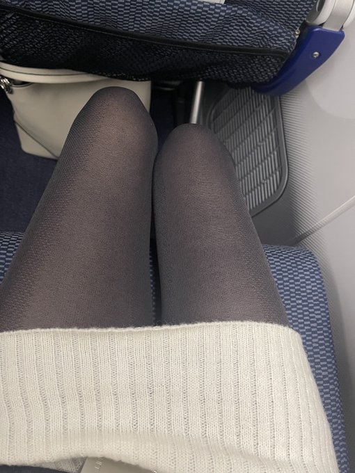 今からフライト✈️✨ 明日は朝から撮影のお仕事です!  頑張ります(ง &bull;̀_&bull;́)ง🔥 https://t.co/UWc1ARnHka<a href="/tag/seagelutens"class="tags"><span>#seagelutens</span></a>