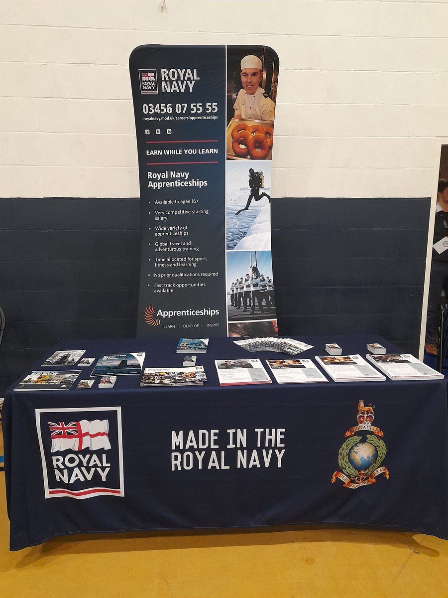 Our Logistics Specialist Team will be at Millwall Community Trust today between 10:30-14:30 to answer any questions you have about Royal Navy Careers #royalnavy #careersinlogistics #madeintheroyalnavy