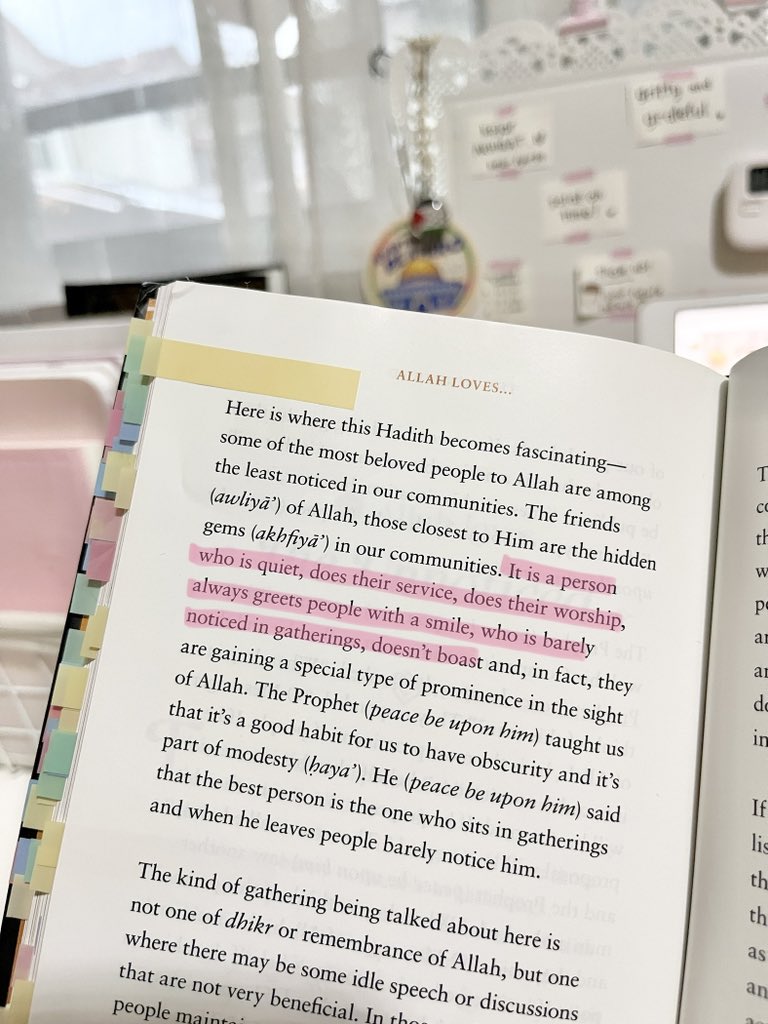 sajidareads's tweet photo. Antara sifat yang Allah cinta tapi jarang kita dengar. Tertarik baca tentang menjadi orang yang 'unnoticed' ni. ♥️ https://t.co/nkX3xMBZoJ
