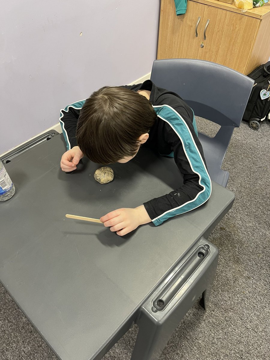 CSCClass1's tweet photo. There was a smelly surprise in class yesterday! We managed to identify that they’d been left behind by a carnivore, herbivore and an omnivore! Great detective work! @wlconnolly #timemachinetopic #landofthedinosaurs https://t.co/vYETGpnlOe