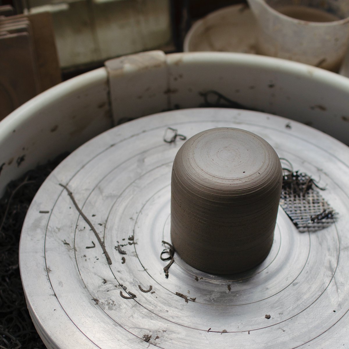 ☕️
Coffee lovers…

Sneak peek at these gorgeous ceramic cups for a brand we’ve been working on this year. #melk

bynoo.co.uk

#coffee #coffeeshop #coffeeshopbrand #coffeebrand #coffeeidentity #melk #melkcoffee #ceramics #ceramiccup #embossing #print #cup #design