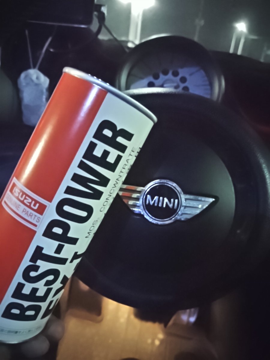 24Reki's tweet photo. ミニにいすゞ純正添加剤
いかがでしょうか

#mini #いすゞ https://t.co/MBi1o954Z3
