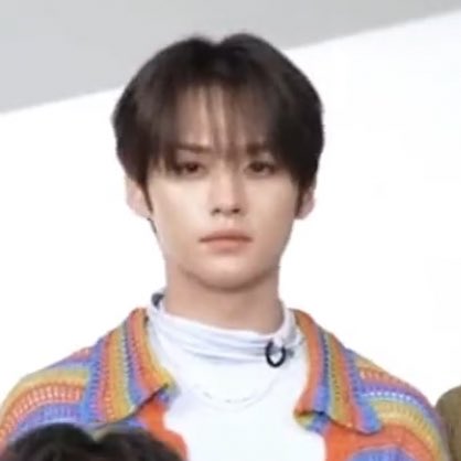 ٍ on Twitter: "he’s so pretty #LEEKNOW #리노"