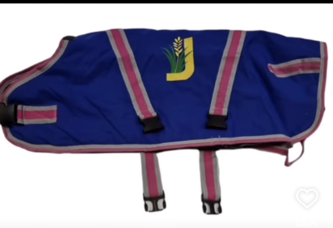 jgrennan_s's tweet photo. A nice competition to get our twitter page up and running! Follow our page, share the post and tag two friends to be in with the chance of winning 5 of our JGrennan Calf Jackets! https://t.co/Dx8glRilkO