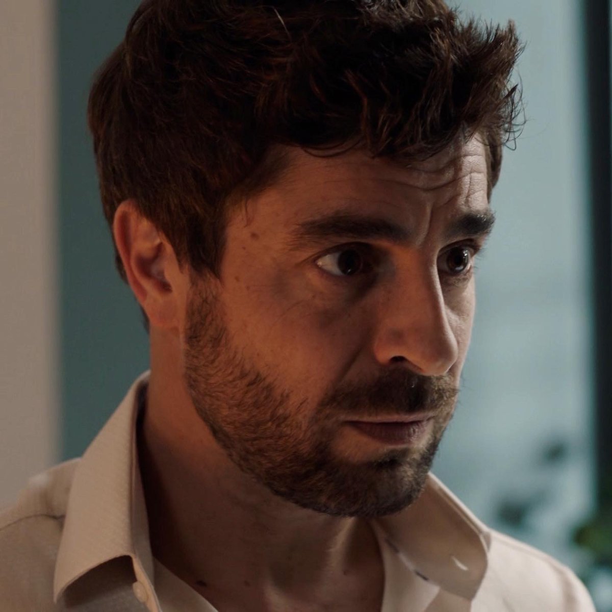 ITC_TF1's tweet photo. #SCOOP 
Anaïs dévastée... 😫⚡️💔 #IciToutCommence 

https://t.co/P2v61qcLWt https://t.co/SuBME6kQvc