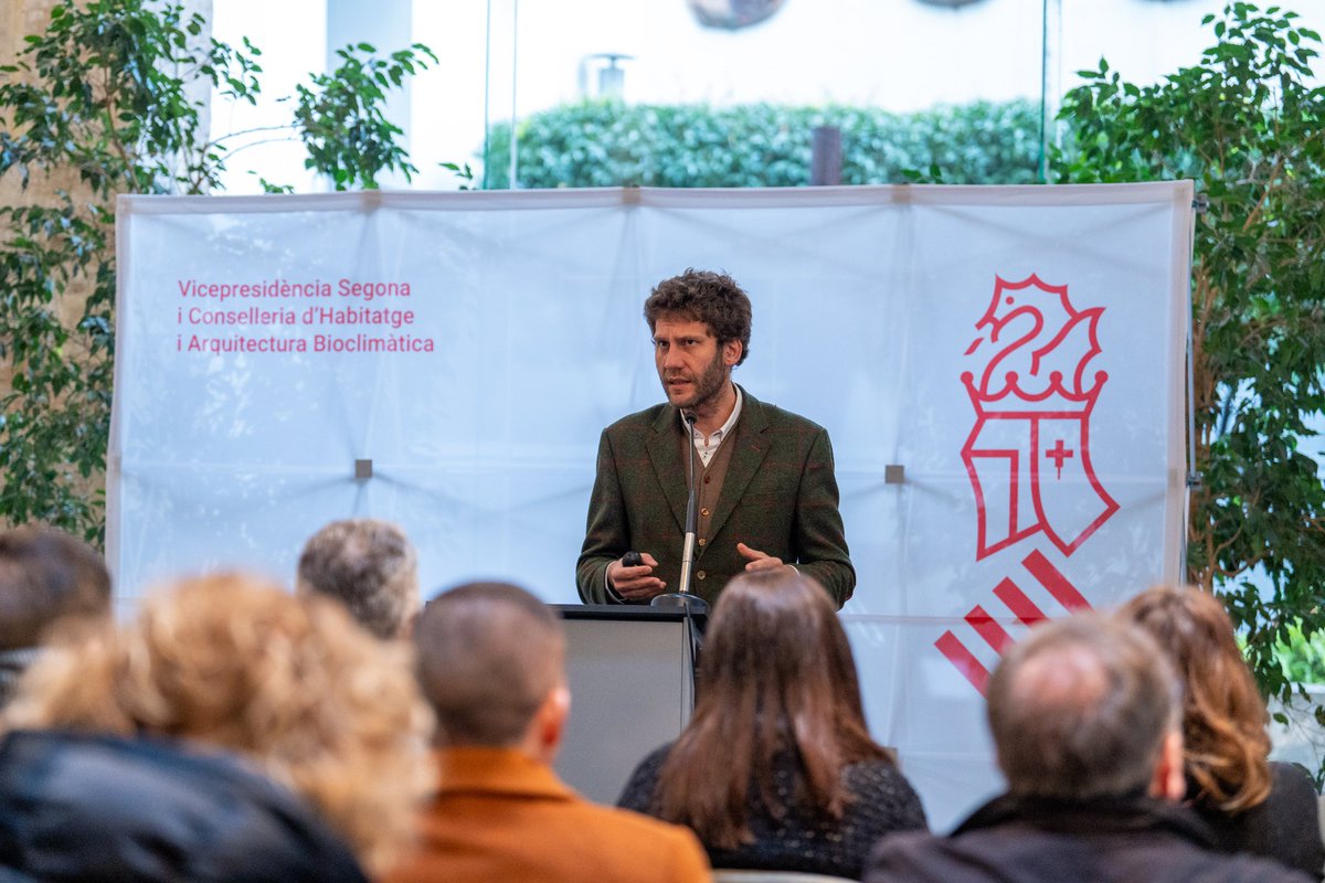 Acabem de presentar les ajudes per a l'elaboració de l'informe d'avaluació d'edificis en 2023: 1 milió d'euros (ampliable) per a impulsar la seua redacció i conéixer millor l'estat del parc construït al nostre territori, així com les seues possibilitats de millora. Seguim!