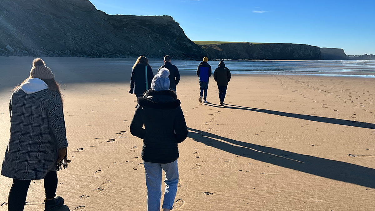Sunny February mornings call for team beach walks💙