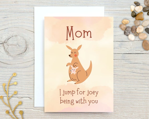 Mother's Day Card - Cute Mom and Baby Kangaroo, etsy.me/3ldDDKF #mothersdaycard #funnycard #cardformom #birthdaymom #giftforher @etsymktgtool