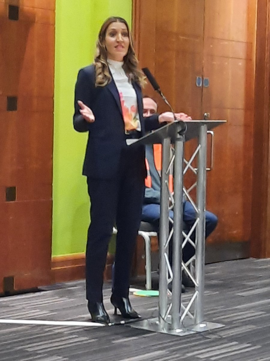 MMalphar's tweet photo. Unison Greater London committee Regional AGM speaking on the issues faced by staff in the NHS currently. She highlighted the need for more mental health support for the young people and the plan of Labour https://t.co/Mkm7dD8ou2