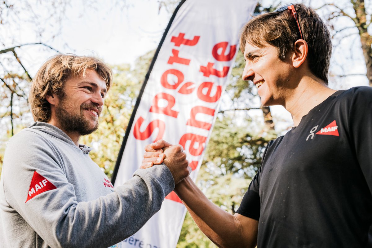 MAIF's tweet image. L’année 2022 a été riche pour le mouvement #SportPlanète fédéré par MAIF !

📊 Le bilan en quelques chiffres :
43 partenaires impliqués
230 000 personnes en mouvement
200 actions lancées
6 500 répondants à la consultation nationale
600 participants aux Etats Généraux