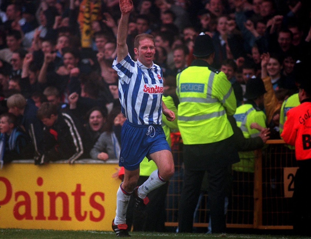albionroar's tweet photo. FEB 8, 1997:

Brighton, 92nd in the FL, and facing oblivion, invited fans from all over the country to help in the fight against bad owners. Thousands obliged.

A story which must be kept alive; without this day, the journey to where we are wouldn't have happened.

#FansUnited https://t.co/jhFpm1Xj45
