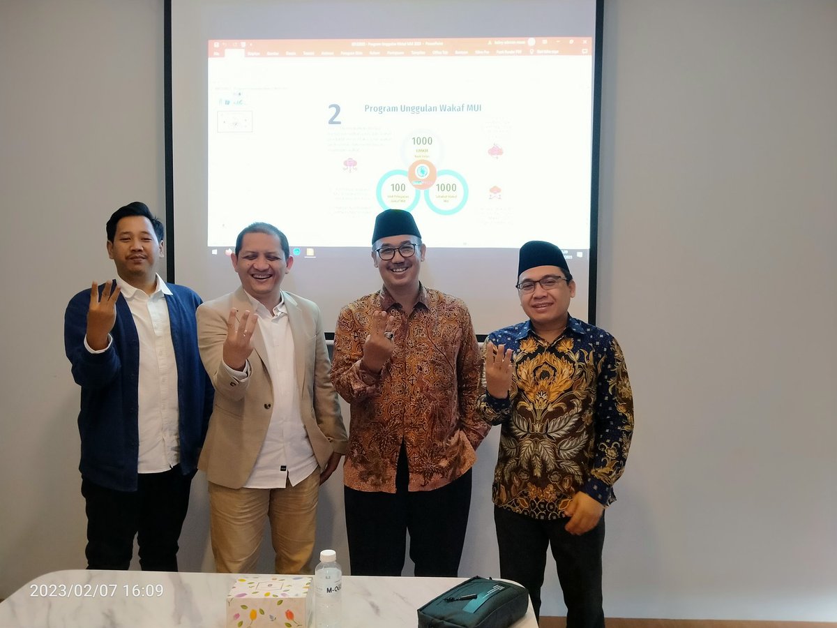 wakaf_mui's tweet photo. #wakafproduktif #lembagawakafmui #mui #wakaf #majelisulamaindonesia #lwmui #umkm #muipusat https://t.co/KHjUUjSo8f