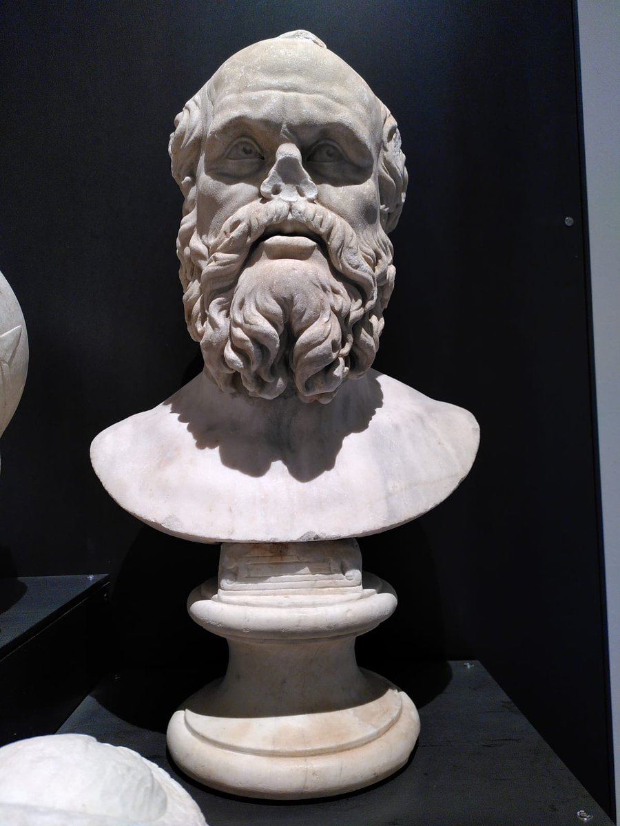 Lycéens binationaux #Esabac, lycéens #EuroItalien en Italie 🇮🇹 Visites culturelles au programme
Bon séjour 💚🤍♥️