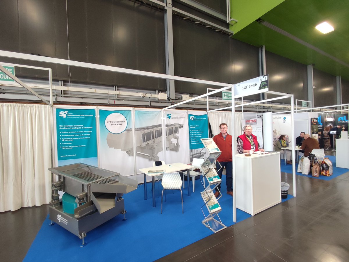 sfgmbhde's tweet photo. Wir sind vom 08.02. - 09.02.23 auf der @bio360expo im französischen #Nantes. Besuchen Sie uns an Stand G01! Wir freuen uns auf Sie! 
#bio360 #bio360expo #cribles #tamis #biomasse #plaquettes #granulés #pellets #BoisEnergie #Siebmaschine #Hackschnitzel #Pellets #Biomasse https://t.co/KU9ibcIjUa