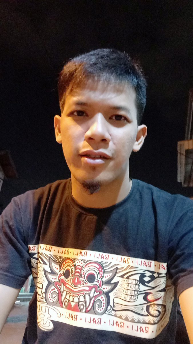 haaambaaaa's tweet photo. ada ga ya tante...tante yg mau ngadosi aq 😂😂😜 https://t.co/lXZxaluDLP