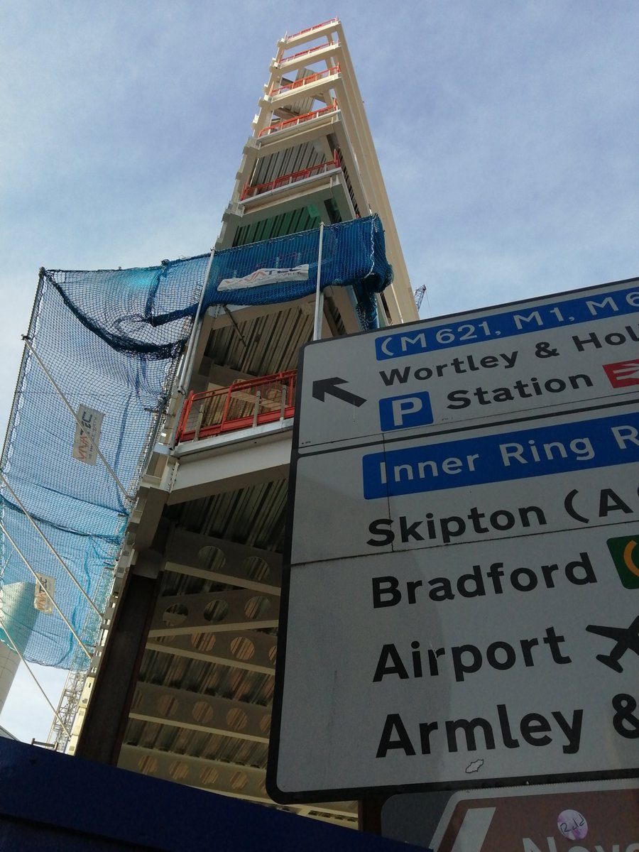 rd_billington's tweet photo. Progressing up to 8th floor at City Square House, Leeds on a sunny February morning. https://t.co/ViZuI5zZnE