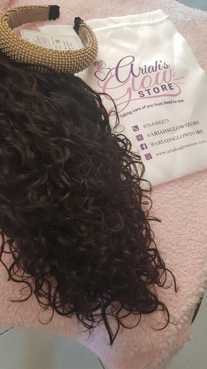 AriahsGlowstore's tweet photo. Entrepreneur on display! LET NO-ONE STEAL YOUR JOY ! #MEINSIX Order now for your headband wigs 100% human hair! @gbcollege_dex https://t.co/igixMW52w0