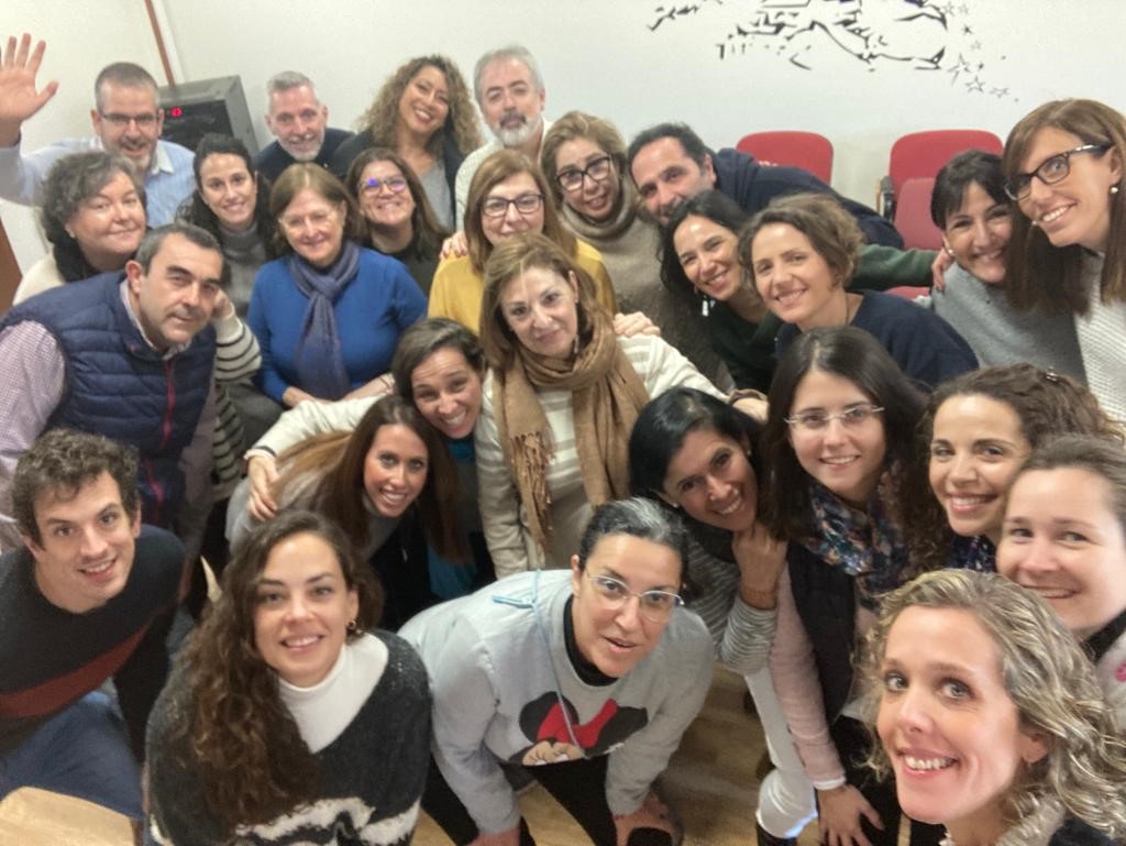 Esta semana, en el Plantío, se encuentra el 2º grupo de educadores de #Escuelas y #PlataformasSociales recibiendo la formación sobre el Itinerario Afectivo-Sexual de las FMA. Fundamental para nosotros educar en el sentido de la vida y en la maduración al amor. #ContigoTodoEsMejor