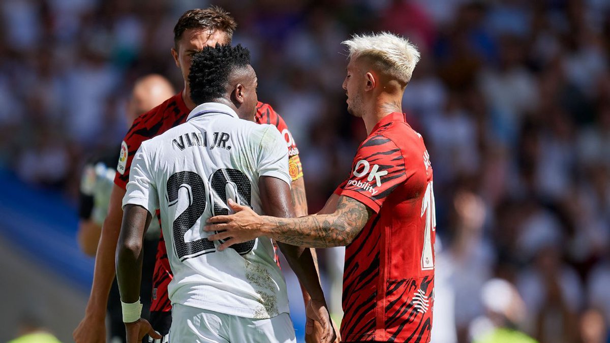 theMadridZone's tweet photo. 🚨| Real Madrid are worried that they might lose Vinicius Jr. The Brazilian is losing patience against the constant racism that is being directed towards him in away games &amp; the club is very mad that La Liga is failing to react properly to it. @abc_deportes #rmalive https://t.co/pvqlfs6YhZ