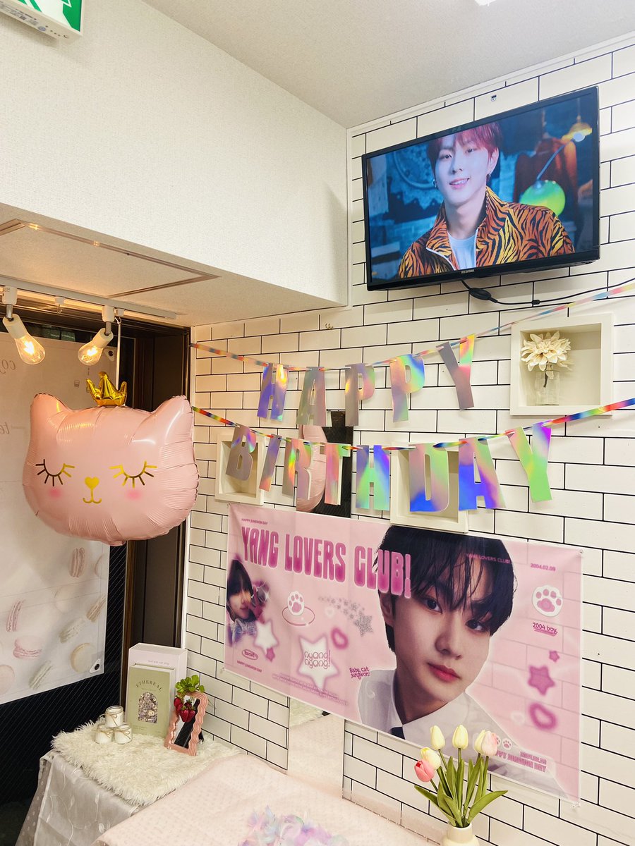 Ing_Cafe's tweet photo. 明日9日より　#ENHYPEN  #ジョンウォン　さんのお誕生日イベント開催します🎉@romzzjw  様主催

残念ながらカップと特典が未着です🙇‍♀️

到着までは後日レシートと交換で対応させて頂きます。

#ENGENE の皆様のご来店お待ちしております🙇‍♀️
#カプホ 
#センイル
#東京 https://t.co/rf5GUk82u1
