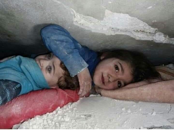 HanenMeddeb1's tweet photo. #ارفعوا_العقوبات_عن_السوريين 
#StopSanctionsOnSyrians 
#stopsanctions 
#stopsanctionsonsyria 
#SSOS
#stop_sanctions 
#stop_sanctions_on_syria 
#lift_sanctions_against_Syria https://t.co/jqxkFnDtTT