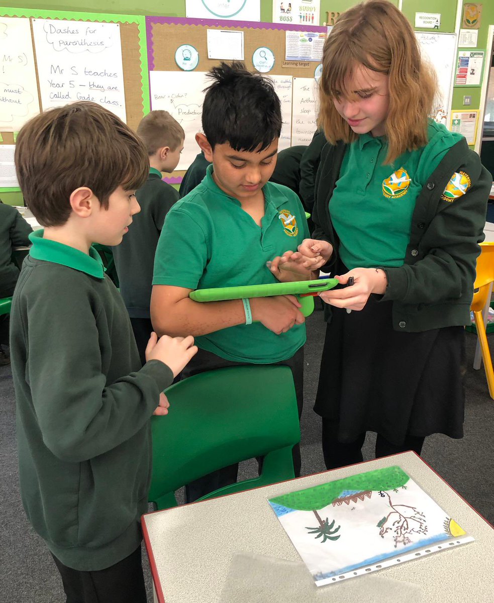 Gade_WPA's tweet image. Today, we are lucky enough to be taught by Mrs Goddard for our computing day! #WatersideComputing