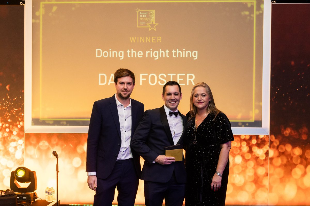 imediaOOH's tweet photo. Great to see our Operations Director @PhilDiamond1 facilitating one of the key values awards at the @Motoway Proud to be Moto gala awards last week, highlighting some incredibly inspiring work from a passionate team delivering the best experience for their customers. https://t.co/kcOoNLoTD3