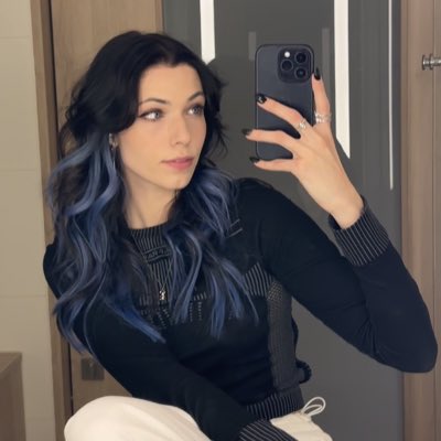 Antonia tweet media