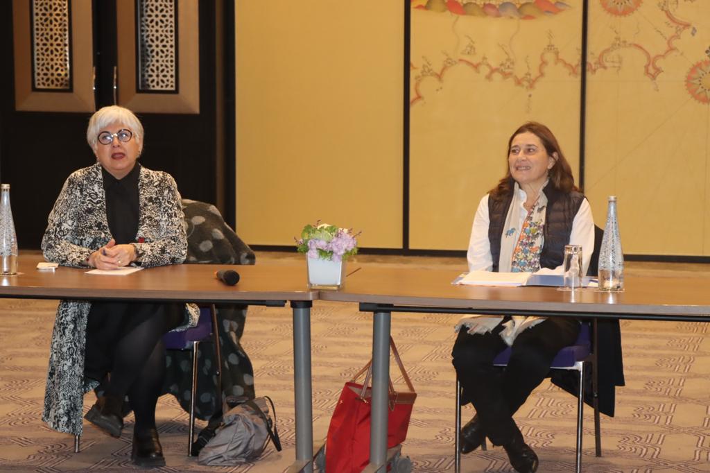 Moment d’échange ce matin entre la RC <a href="/NathalieFustier/">Nathalie Fustier</a> et l’équipe de <a href="/OMSMaroc/">OMS Maroc-WHO Morocco</a> en retraite à Rabat. L’occasion de discuter de la réforme <a href="/UN/">United Nations</a>, des priorités stratégiques de <a href="/OMSMaroc/">OMS Maroc-WHO Morocco</a> pour 2023-2027 et de l’alignement avec le nouveau Cadre de Coopération <a href="/ONUMaroc/">Nations Unies Maroc 🇲🇦🇺🇳</a>.