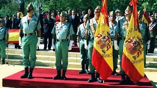 PlataformaMill1's tweet photo. #TalDíaComoHoy el 8 de febrero de 1985, se realiza la última formación de la III Bandera de #LaLegión en el acuartelamiento "Teniente Coronel Valenzuela", debido a su disolución con motivo del #PlanMETA (Plan de Modernización del #EjércitoDeTierra). https://t.co/IfaADkQaEr