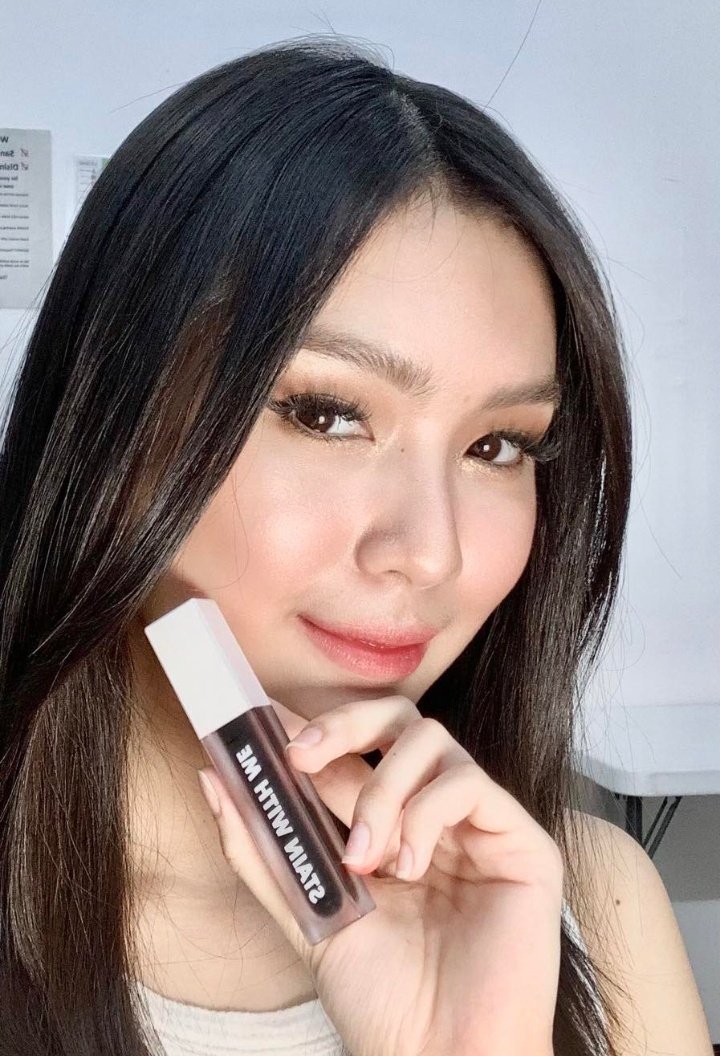 CarreLsOFC's tweet photo. Vote for #Careline @carelineph as your fave Gen Z- Approved Filipino Beauty Brand 💛
Link: https://t.co/HvWA1x35PO
https://t.co/HvWA1x35PO
https://t.co/HvWA1x35PO
https://t.co/HvWA1x35PO
#CARRELine @francinecarreld https://t.co/ZkMxGiK9Rh