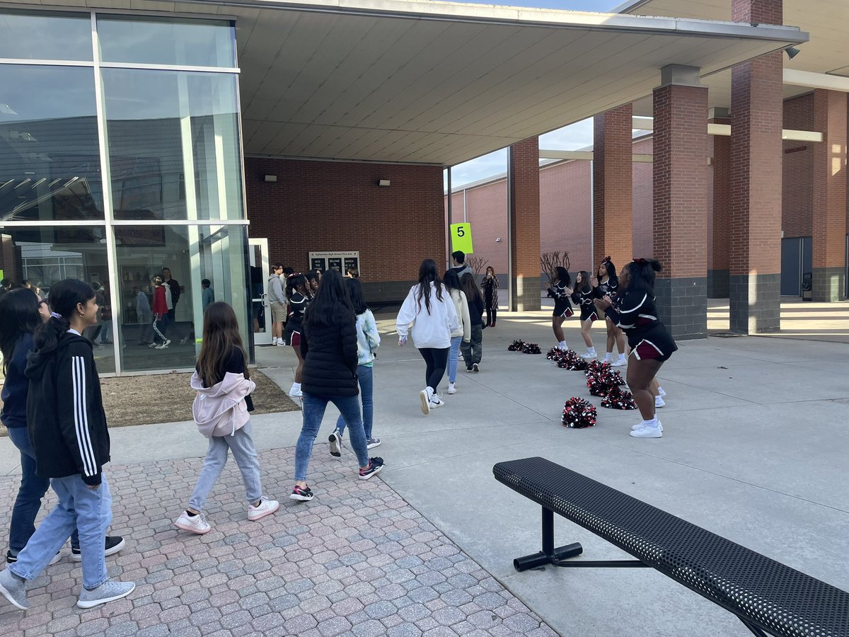 Janelle Consola tweet media