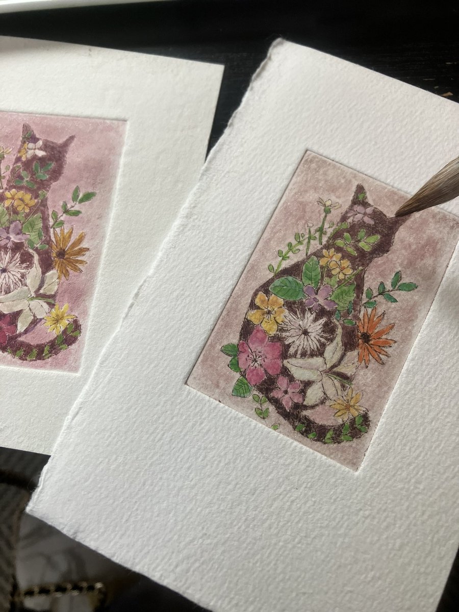 doremicompany's tweet photo. ありがたいことに🌸
彩色した銅版画のミニ作品が
だいぶ少なくなったので⭐︎

土日に増やせるようにしたいなと。。
まずは腰痛をいたわらないとだに(･_･;💦

#手彩色銅版画　#doremicompany 
#akikyoko #catarts #catアートフェスタ #猫アート https://t.co/ISyzF2L9HB