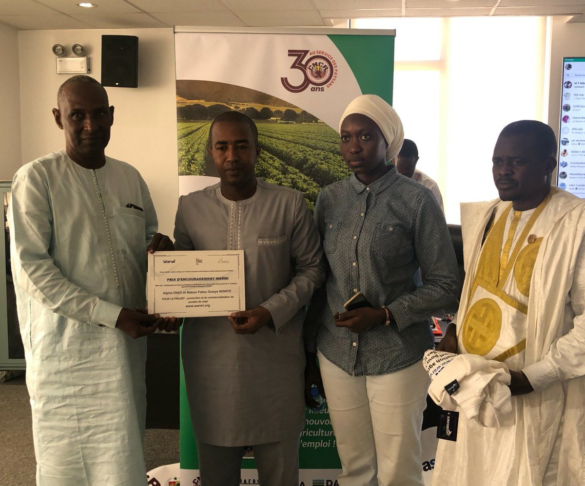 FranceoSenegal's tweet photo. 👩🏾🌾 #Warwi | Fin du projet 🇫🇷🇸🇳 ! L'activité de la plateforme communautaire de la #formationagricole et rurale https://t.co/dnBVBnBj21 pour l'#emploi décent des #jeunes se poursuit dans le cadre de l'#IRRA Initiative pour la relève et le renouveau agricole 🇸🇳.
#laventureduvivant https://t.co/cuvYhYHMai