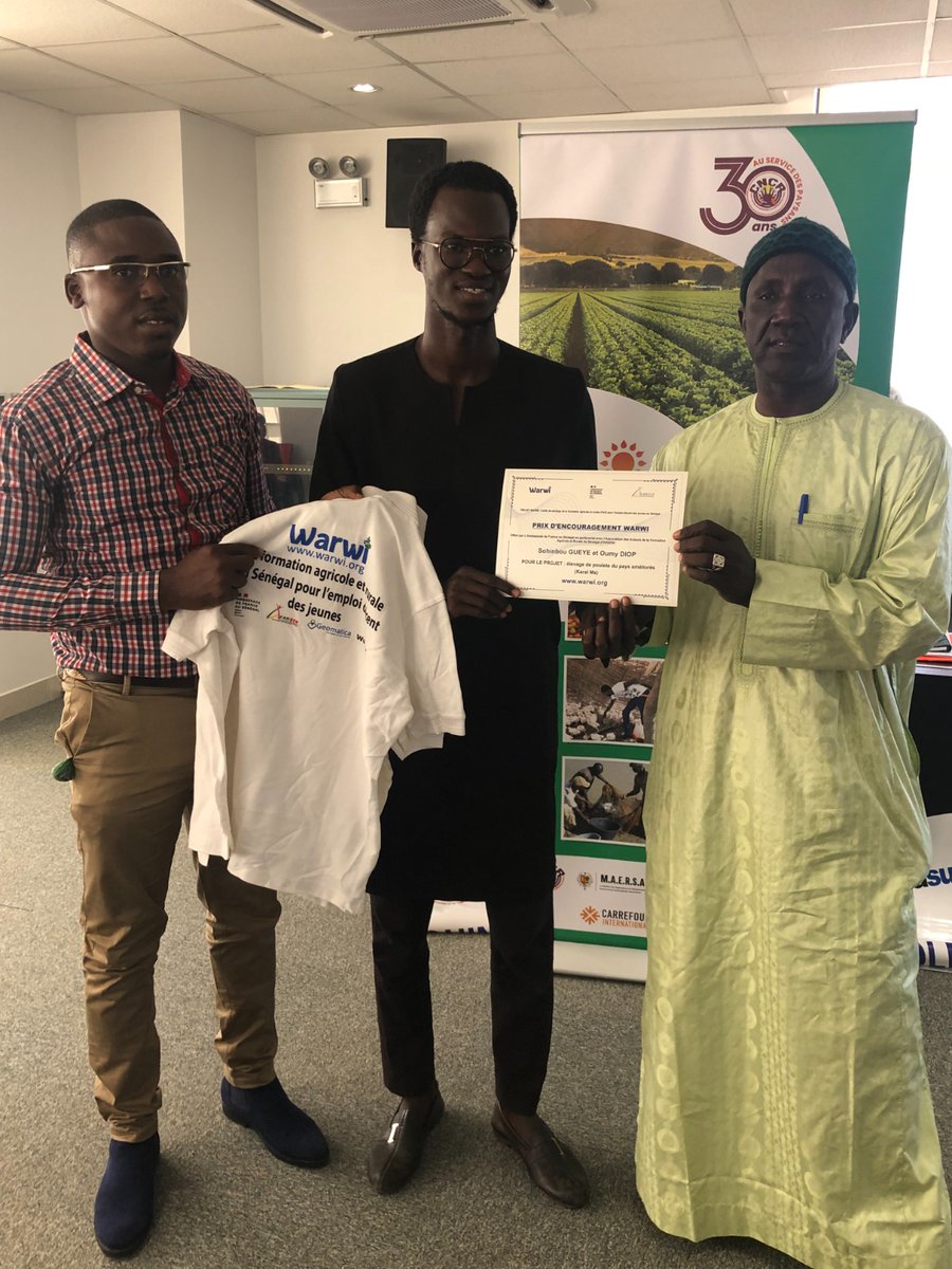 FranceoSenegal's tweet photo. 👩🏾🌾 #Warwi | Fin du projet 🇫🇷🇸🇳 ! L'activité de la plateforme communautaire de la #formationagricole et rurale https://t.co/dnBVBnBj21 pour l'#emploi décent des #jeunes se poursuit dans le cadre de l'#IRRA Initiative pour la relève et le renouveau agricole 🇸🇳.
#laventureduvivant https://t.co/cuvYhYHMai