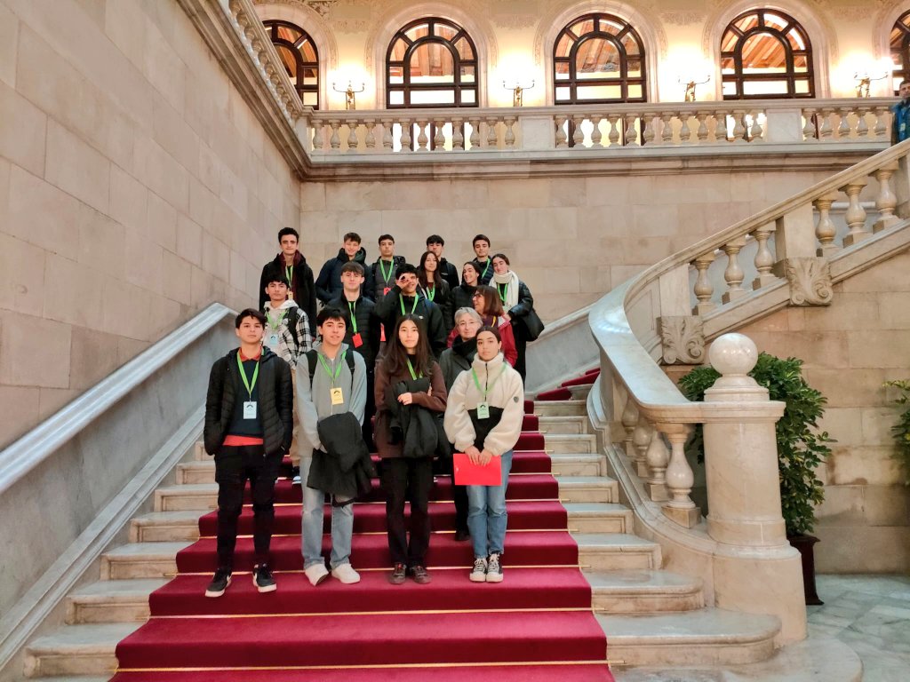 Institut Menéndez y Pelayo on Twitter "Ahir l'alumnat de 1r de