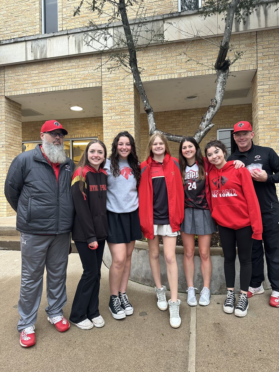 Hyde Park Schools tweet media