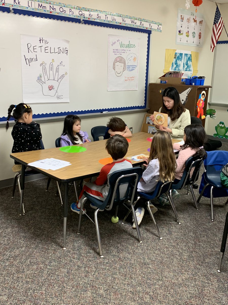 JudyOuyang's tweet photo. We love seeing small group rotations/instruction in Mandarin literacy and math classes @MarvinESNC @UCPSNC. 💯Student participation, engagement and differentiation!!!👏👏👏 @ParticipateLrng #UnitingOurWorld @UCPSCollegePrep @ScottSp99971001 @StephanieBelk4 @MrsOrtizJ9 @JeanPu14 https://t.co/p7t1pU5hcn