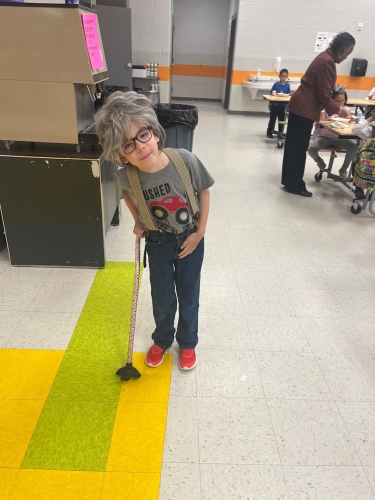 IsdSomerville's tweet photo. On Monday, we celebrated the 100th day of school! We  are growing everyday and getting more creative as is seems! https://t.co/ErSjBwwRJK