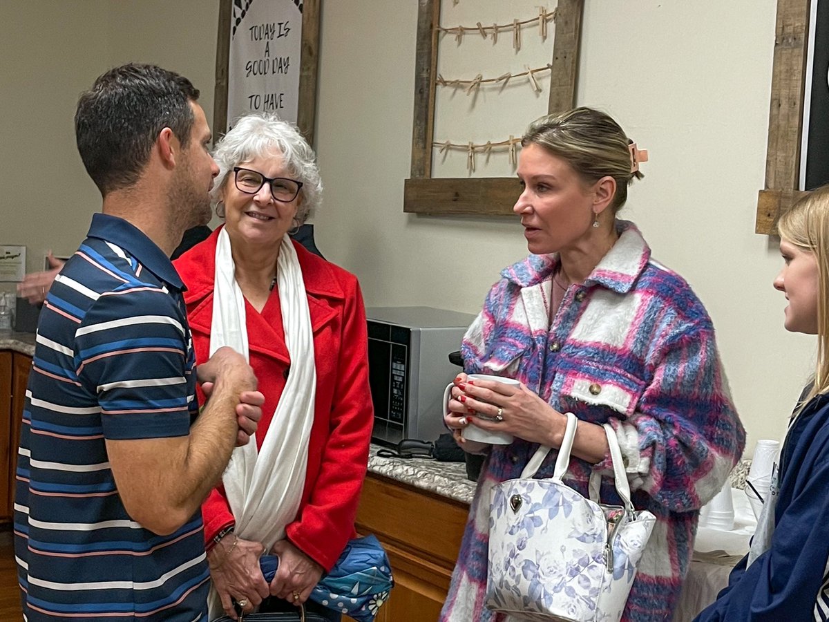 Granbury ISD on Twitter "Granbury ISD school board trustees gathered