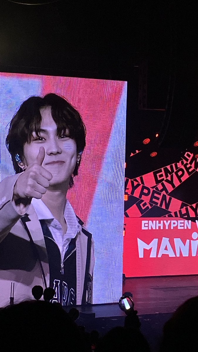 Jwonie29's tweet photo. It’s been such a surreal moment seeing and hearing you perform live last sat night. From just seeing your fancams to having my own now❣️❣️ Honestly can’t imagine my life without you and Enha. Thank you for simply existing🥺💖✨✨✨ https://t.co/r4n9ZEVR6k