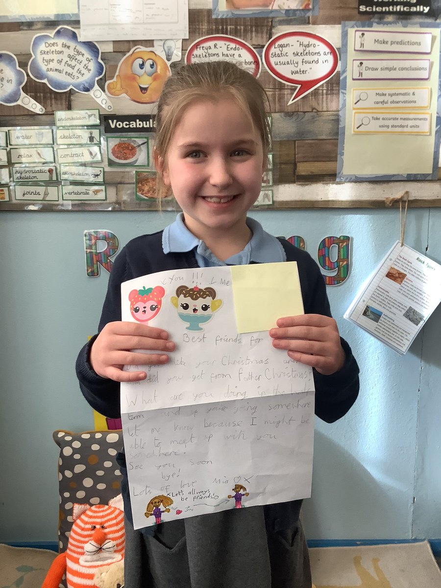 MrsRB_Thatto's tweet photo. So pleased to learn that you have a pen-pal. Thank you for bringing in your first letter to share with us. A great idea for developing your writing skills ποΈπ #ThattoPrim_3RB #ThattoPrim_Writing https://t.co/9TTuaLS2N6