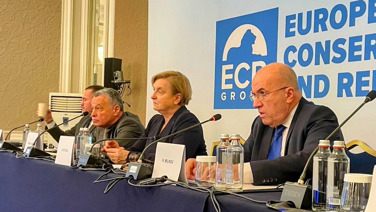 ECR Group tweet media