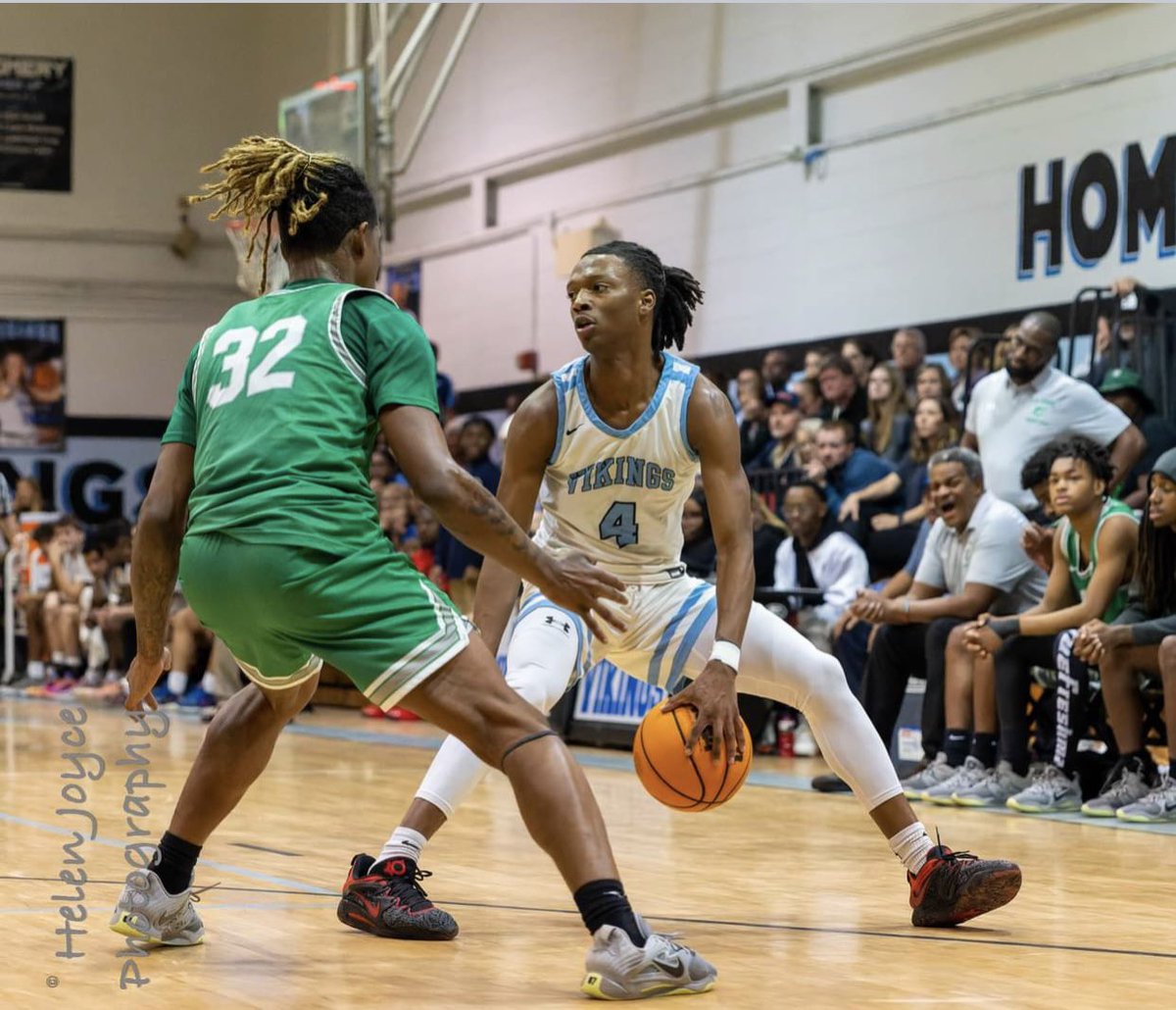 ShondaeHorace's tweet photo. Great playoff win vs Davidson in the first round
22pts 7ast 3/3 3pm 4/4 ft 🪄
@J_Hayslip96 @Dcrealspill @archey10 @Coach_DWil @coachMinor3 https://t.co/xgAQB33SxI